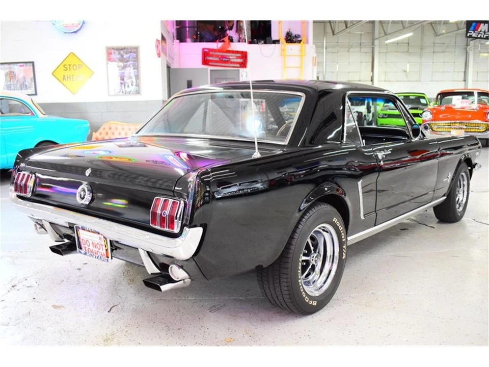 1965 Ford Mustang 1st Gen (1964.5-1966) - Image 9 of 31