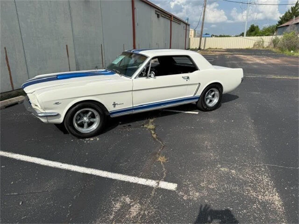 1965 Ford Mustang 1st Gen (1964.5-1966) - Image 4 of 31