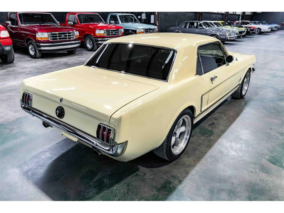 1965 Ford Mustang 1st Gen (1964.5-1966) - Image 5 of 24