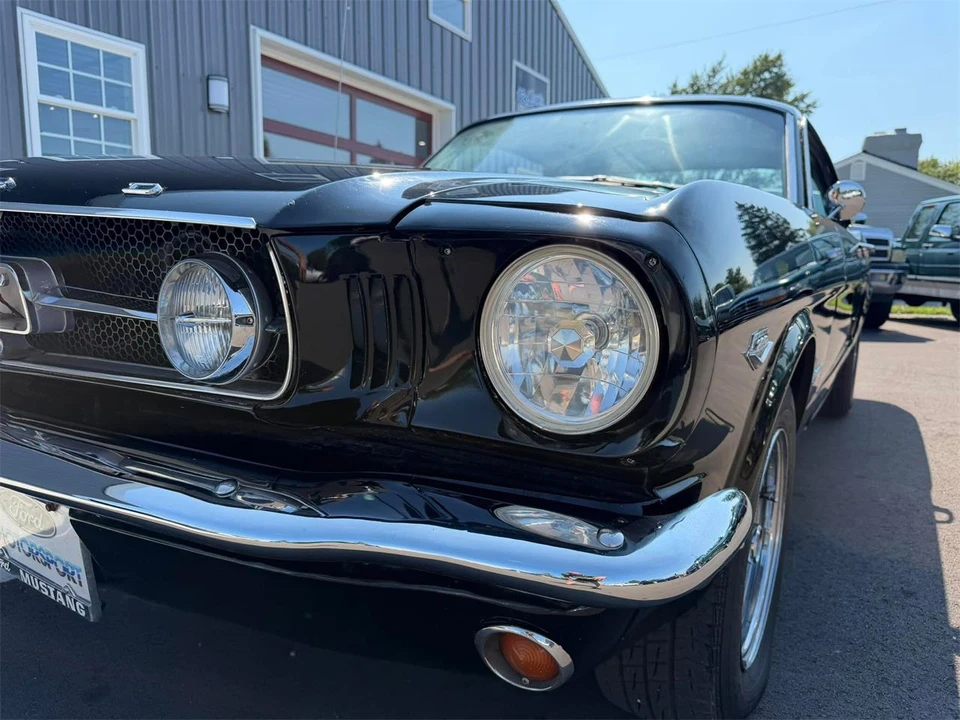 1965 Ford Mustang 1st Gen (1964.5-1966) - Image 5 of 31