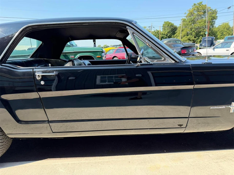 1965 Ford Mustang 1st Gen (1964.5-1966) - Image 11 of 31