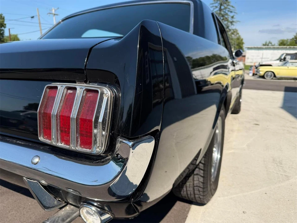1965 Ford Mustang 1st Gen (1964.5-1966) - Image 13 of 31