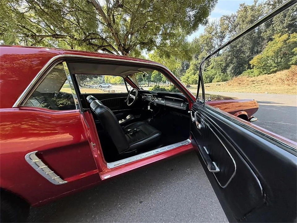 1965 Ford Mustang 1st Gen (1964.5-1966) - Image 26 of 31
