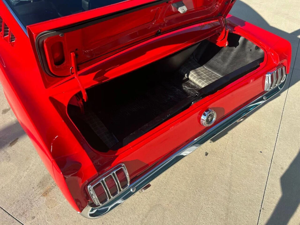 1965 Ford Mustang 1st Gen (1964.5-1966) - Image 9 of 31