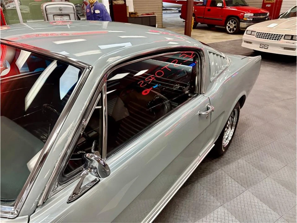 1965 Ford Mustang 1st Gen (1964.5-1966) - Image 29 of 31