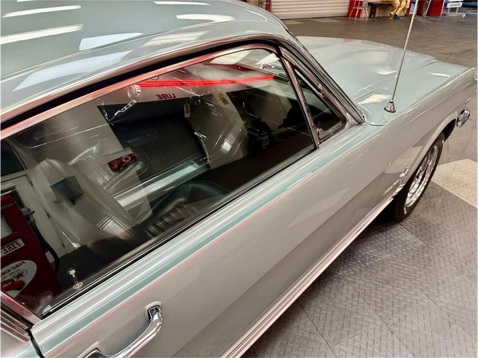 1965 Ford Mustang 1st Gen (1964.5-1966) - Image 24 of 31