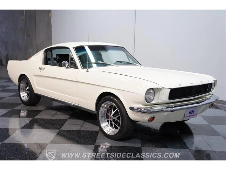 1965 Ford Mustang 1st Gen (1964.5-1966) - Image 14 of 31