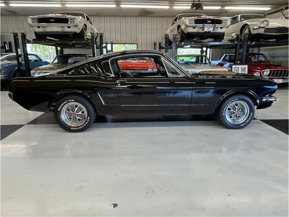 1965 Ford Mustang 1st Gen (1964.5-1966) - Image 4 of 31