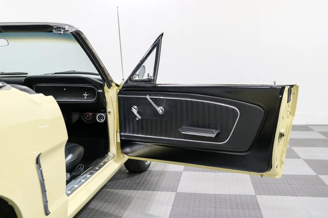 1965 Ford Mustang 1st Gen (1964.5-1966) - Image 17 of 31