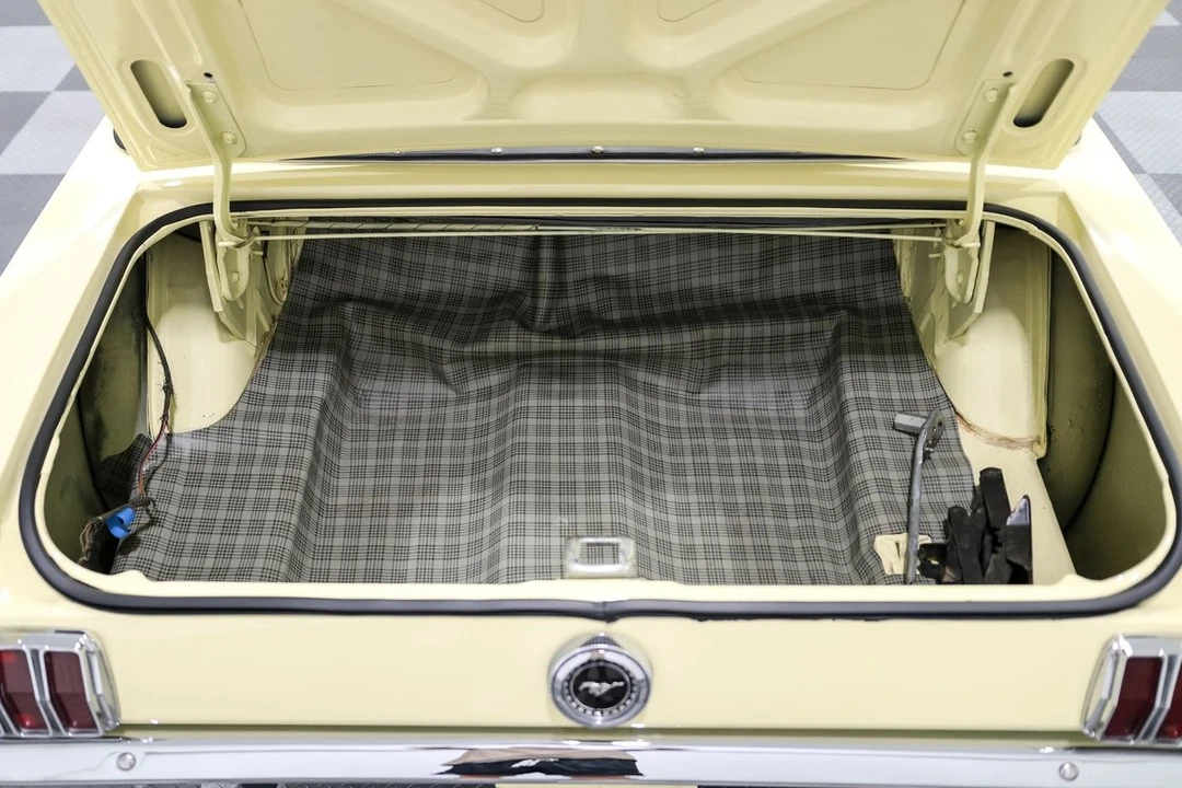 1965 Ford Mustang 1st Gen (1964.5-1966) - Image 23 of 31