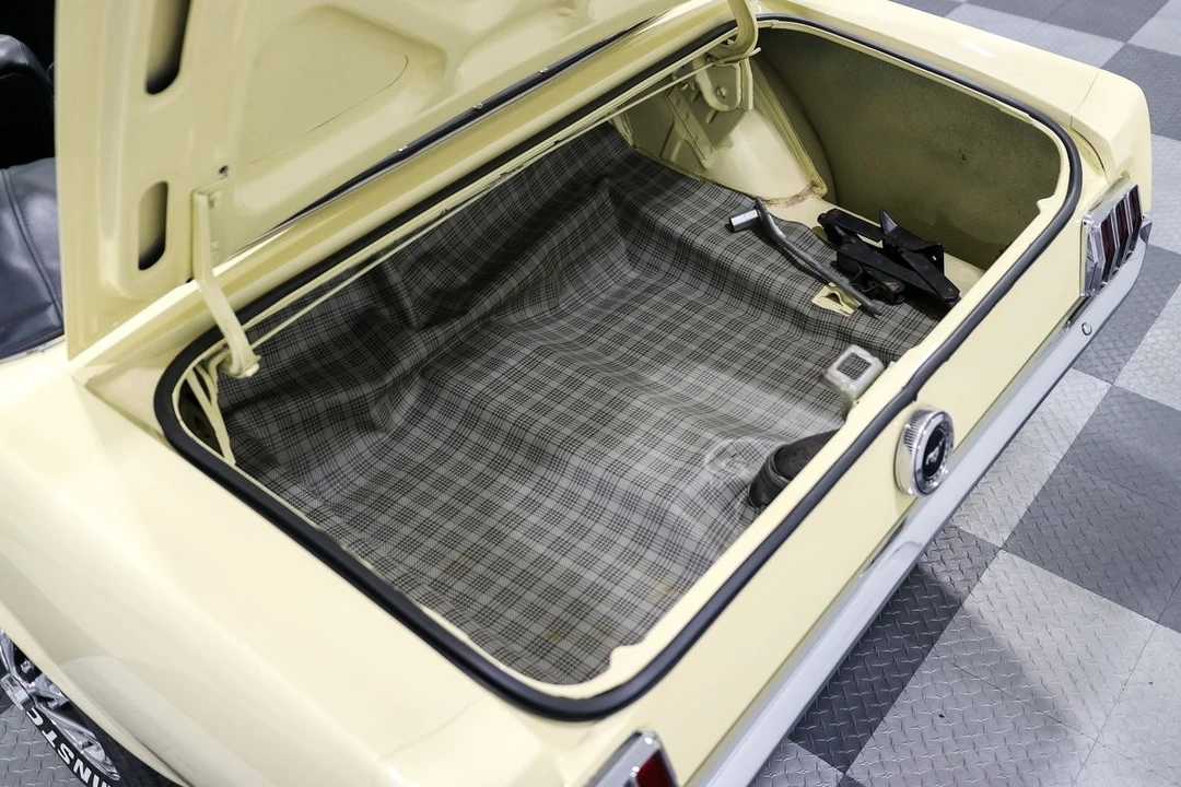 1965 Ford Mustang 1st Gen (1964.5-1966) - Image 24 of 31