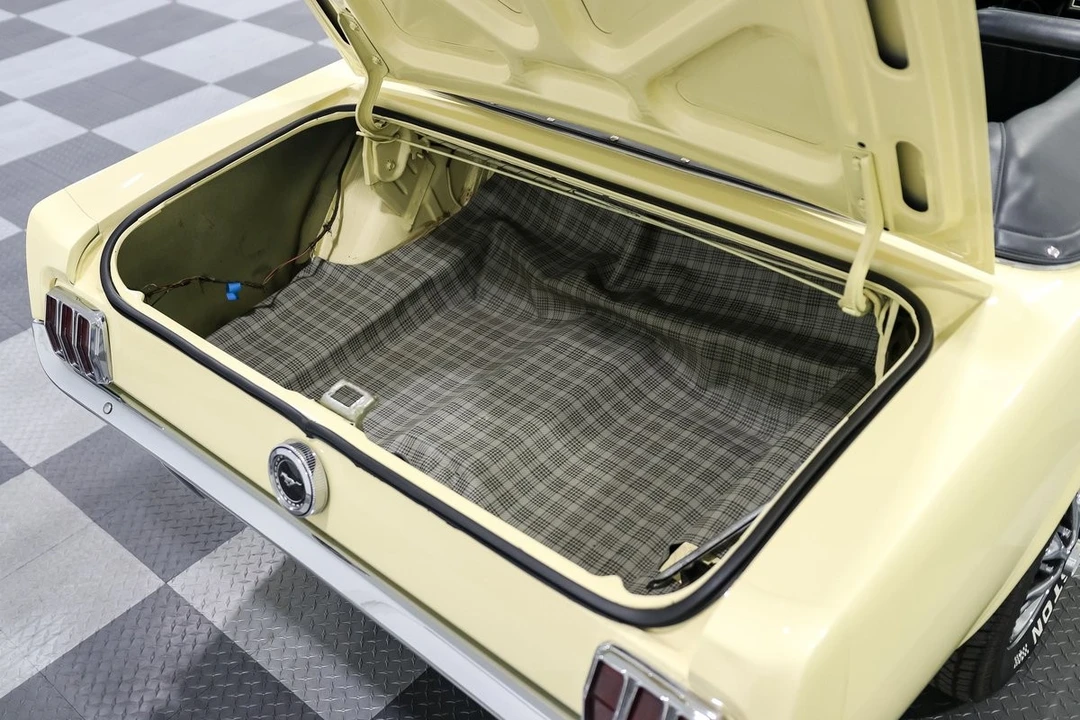 1965 Ford Mustang 1st Gen (1964.5-1966) - Image 22 of 31