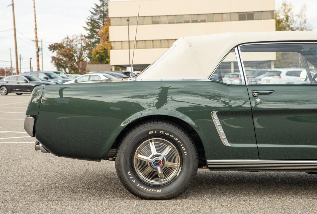 1965 Ford Mustang 1st Gen (1964.5-1966) - Image 25 of 31
