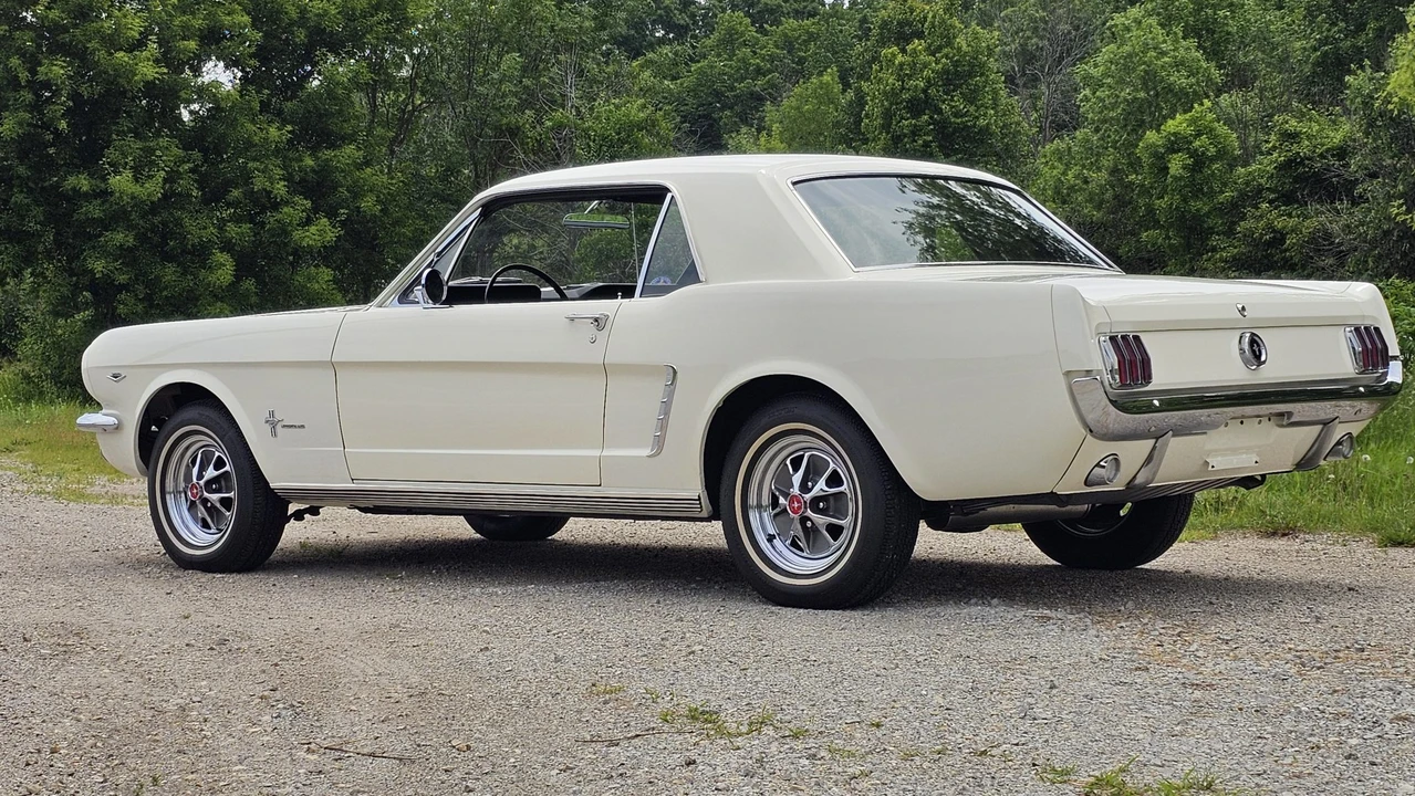 1965 Ford Mustang 1st Gen (1964.5-1966) - Image 13 of 31