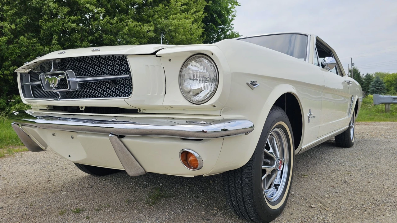 1965 Ford Mustang 1st Gen (1964.5-1966) - Image 22 of 31