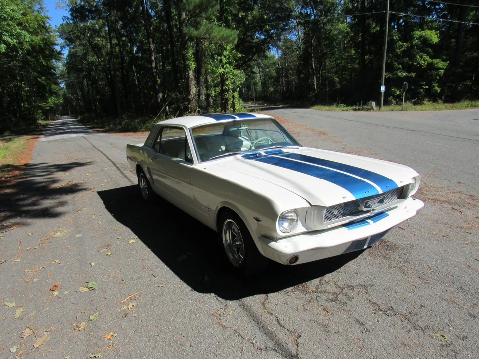 1965 Ford Mustang 1st Gen (1964.5-1966) - Image 27 of 31