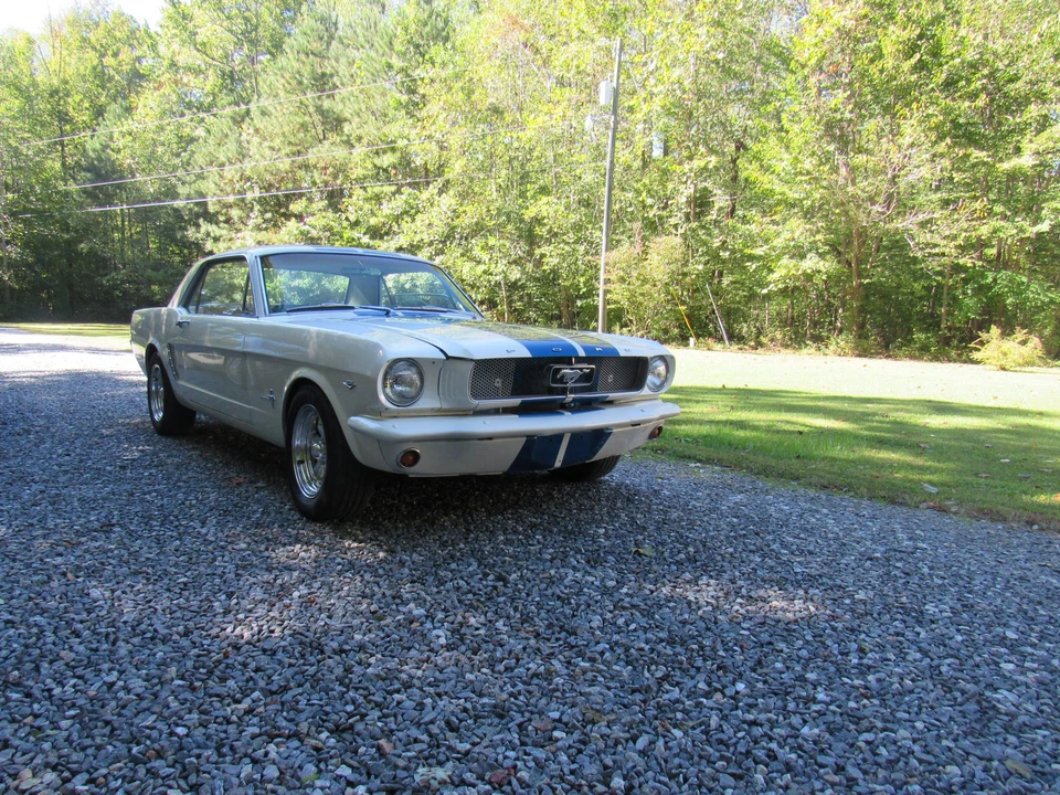 1965 Ford Mustang 1st Gen (1964.5-1966) - Image 19 of 31