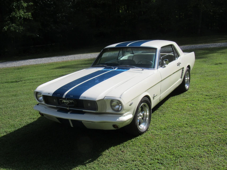 1965 Ford Mustang 1st Gen (1964.5-1966) - Image 2 of 31
