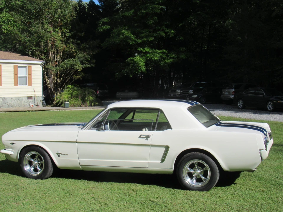 1965 Ford Mustang 1st Gen (1964.5-1966) - Image 5 of 31
