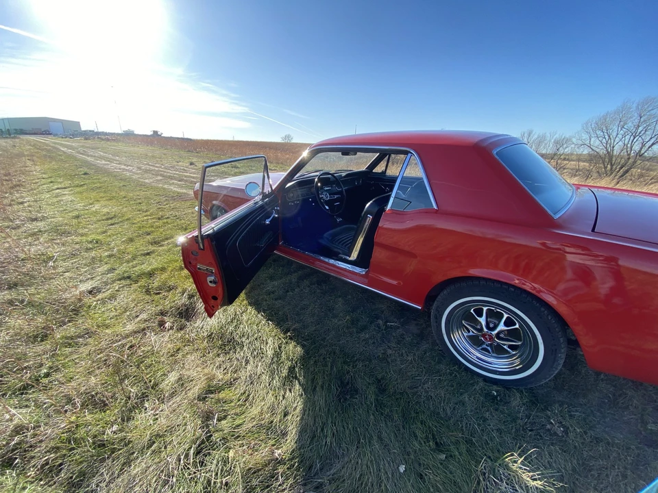 1965 Ford Mustang 1st Gen (1964.5-1966) - Image 9 of 31