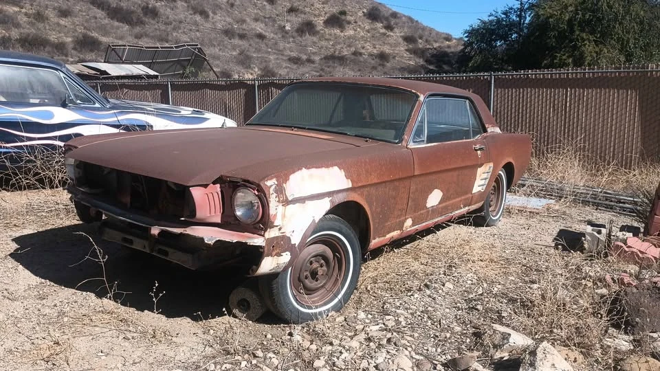 1965 Ford Mustang - Image 10 of 13