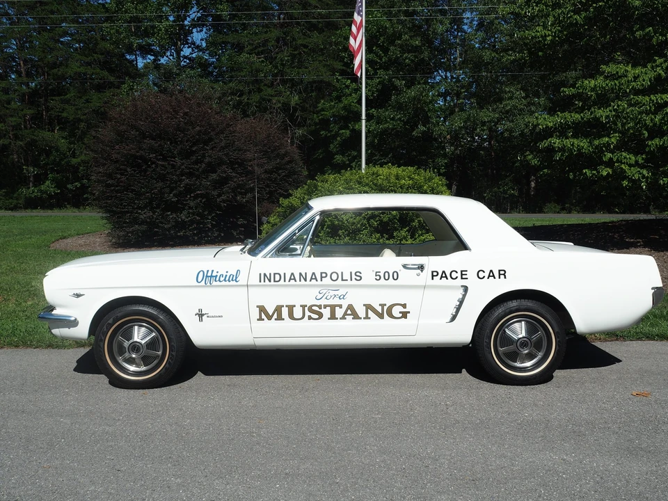 1965 Ford Mustang 1st Gen (1964.5-1966) - Image 11 of 31