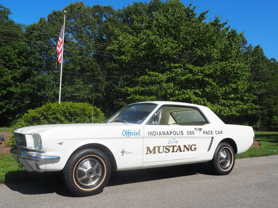 1965 Ford Mustang 1st Gen (1964.5-1966) - Image 2 of 31