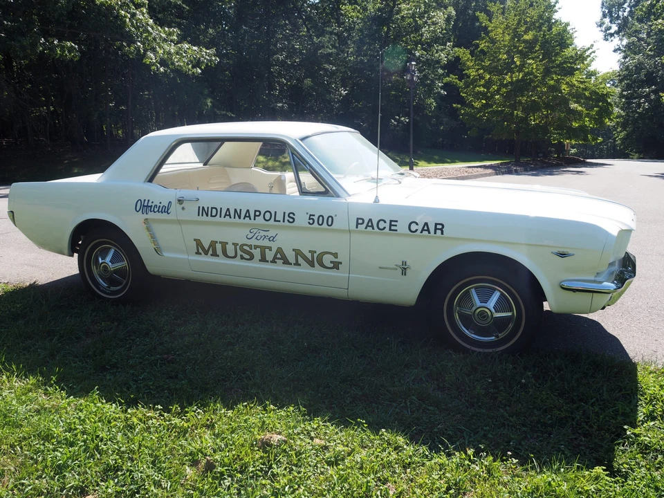 1965 Ford Mustang 1st Gen (1964.5-1966) - Image 6 of 31