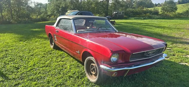 1965 Ford Mustang Deluxe Convertible 2D