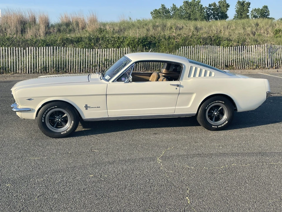 1965 Ford Mustang 1st Gen (1964.5-1966) - Image 6 of 31