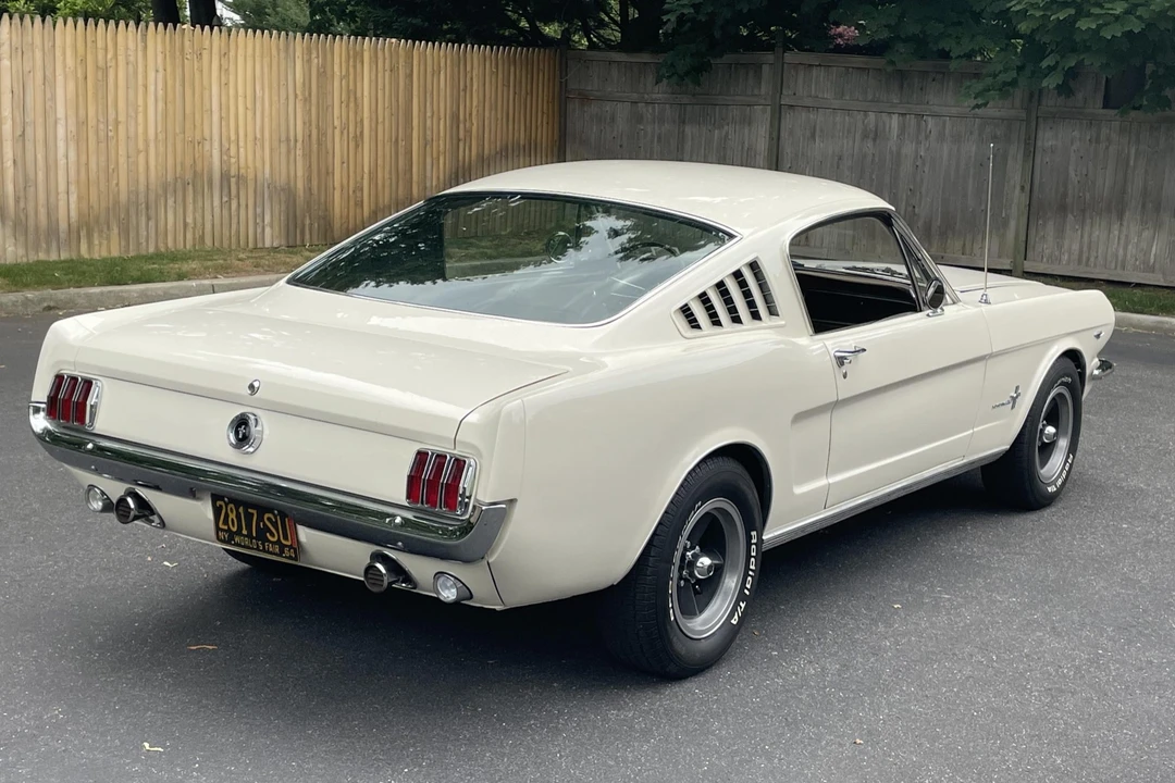 1965 Ford Mustang 1st Gen (1964.5-1966) - Image 15 of 31