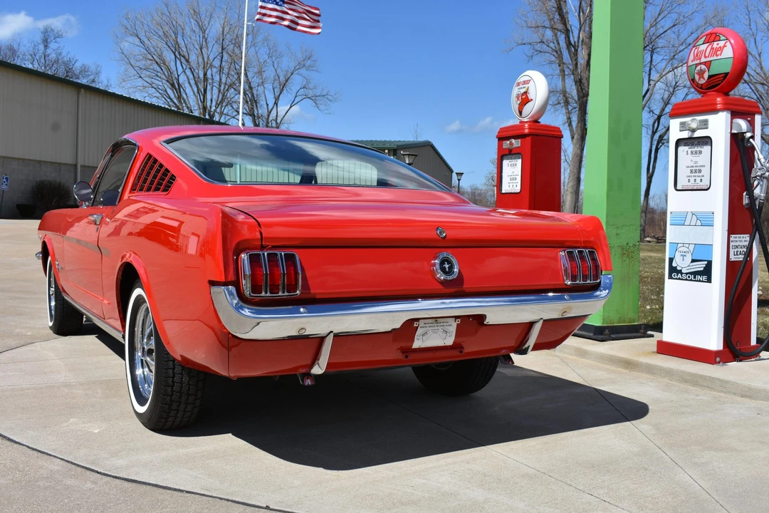 1965 Ford Mustang 1st Gen (1964.5-1966) - Image 8 of 31