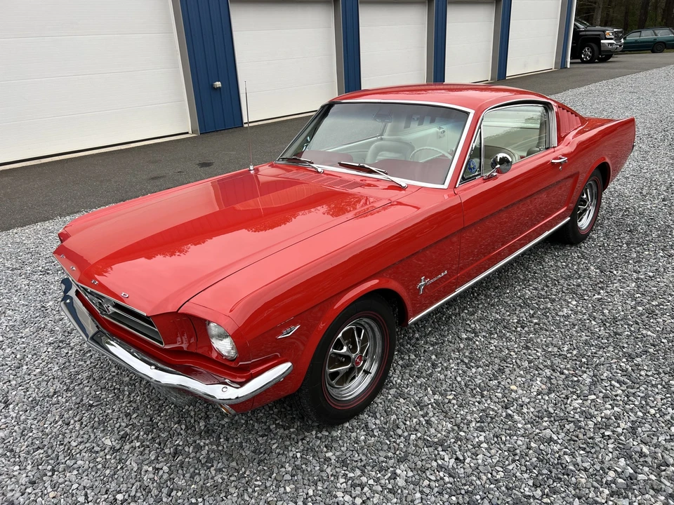 1965 Ford Mustang 1st Gen (1964.5-1966) - Image 5 of 31
