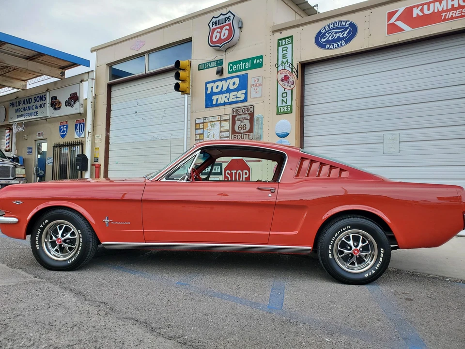 1965 Ford Mustang 1st Gen (1964.5-1966) - Image 10 of 31