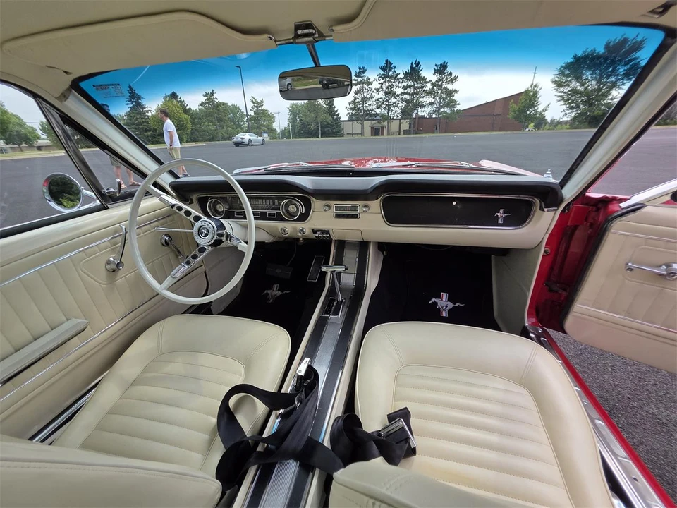 1965 Ford Mustang 1st Gen (1964.5-1966) - Image 25 of 31