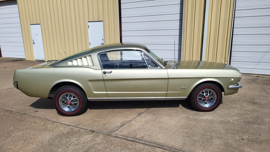 1965 Ford Mustang 1st Gen (1964.5-1966) - Image 2 of 22