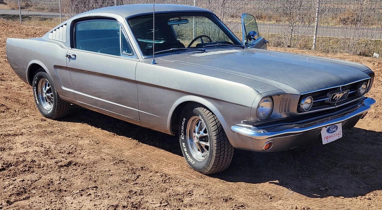 1965 Ford Mustang - Image 8 of 31