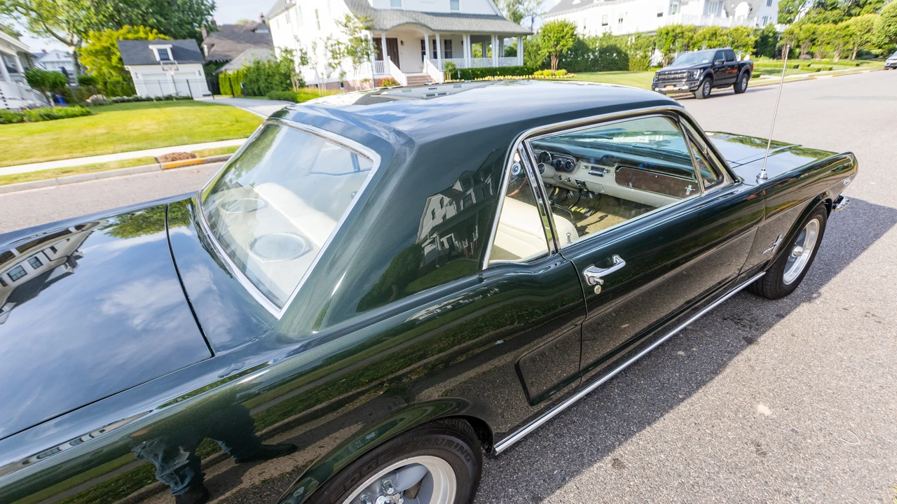 1965 Ford Mustang 1st Gen (1964.5-1966) - Image 19 of 31