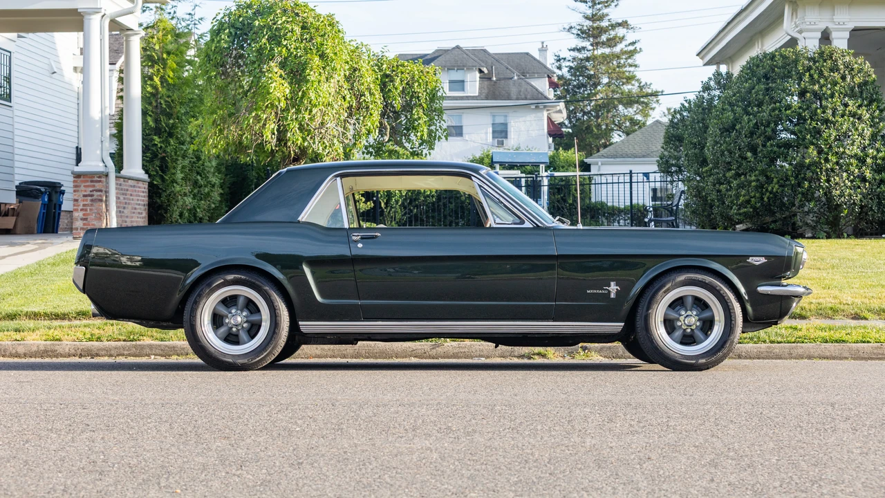 1965 Ford Mustang 1st Gen (1964.5-1966) - Image 4 of 31