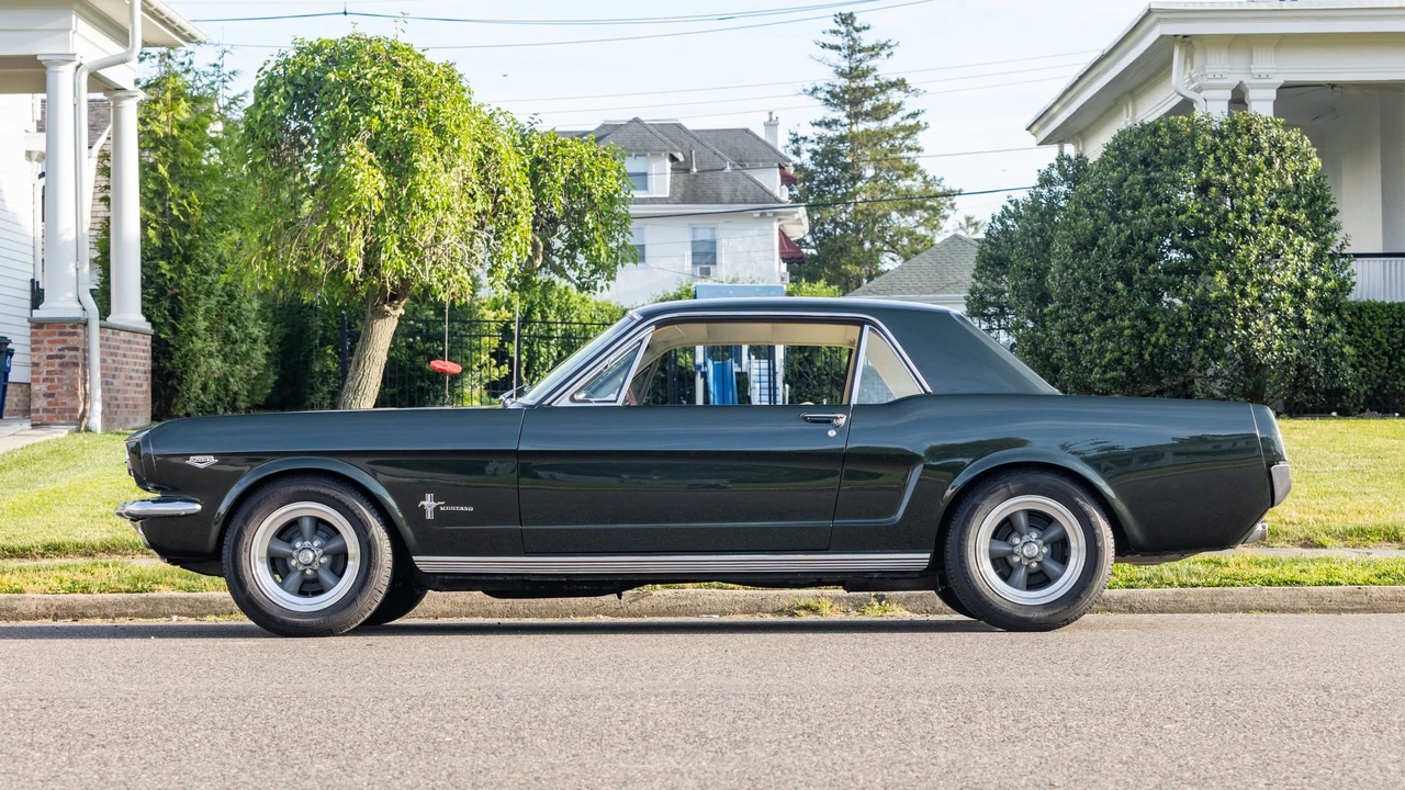 1965 Ford Mustang 1st Gen (1964.5-1966) - Image 8 of 31