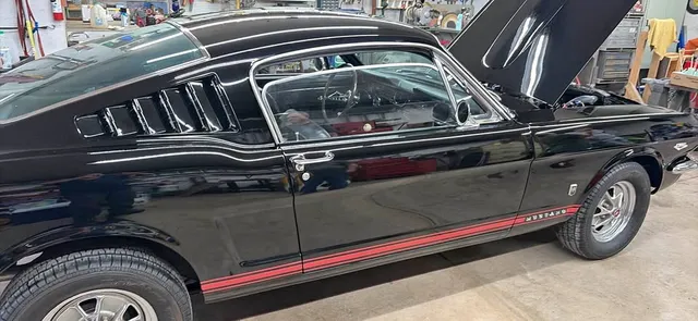 1965 Ford Mustang Fastback GT Tribute