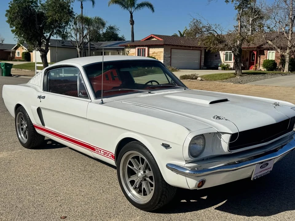 1965 Shelby GT350 - Image 2 of 9