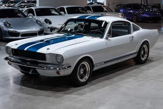 1965 Ford Shelby Mustang GT350 Replica