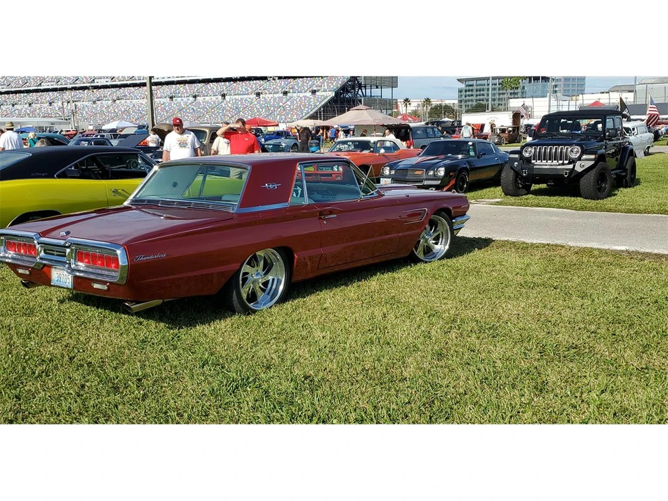 1965 Ford Thunderbird 4th Gen - Image 6 of 23