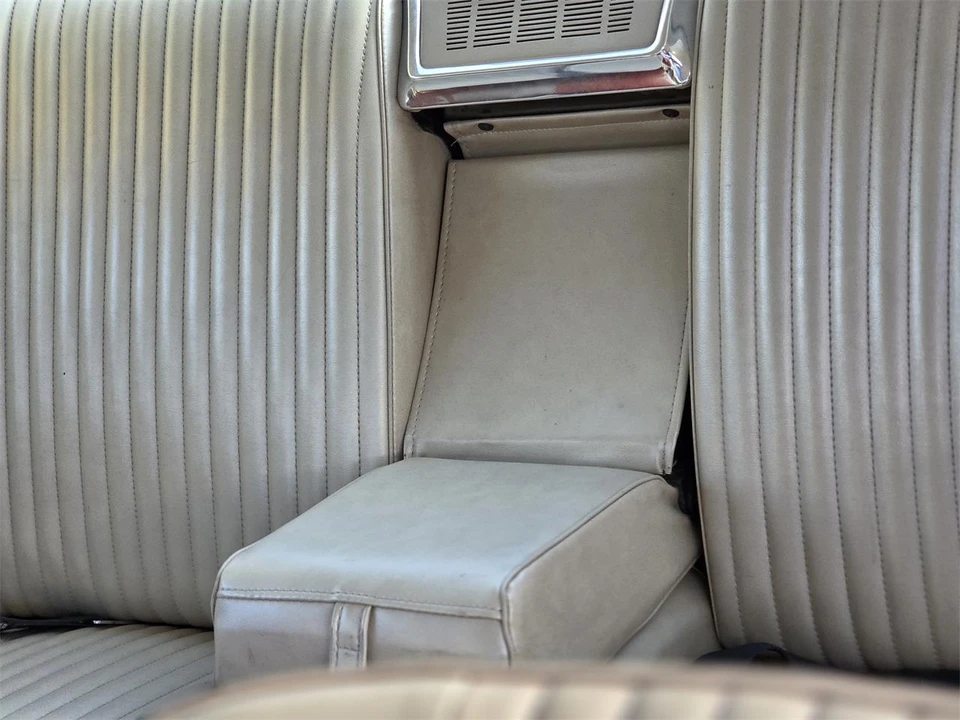 1965 Ford Thunderbird 4th Gen - Image 10 of 12