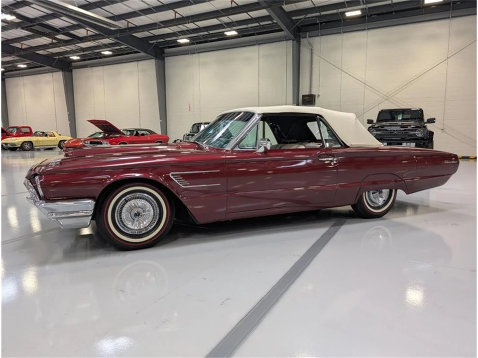 1965 Ford Thunderbird 4th Gen - Image 2 of 14