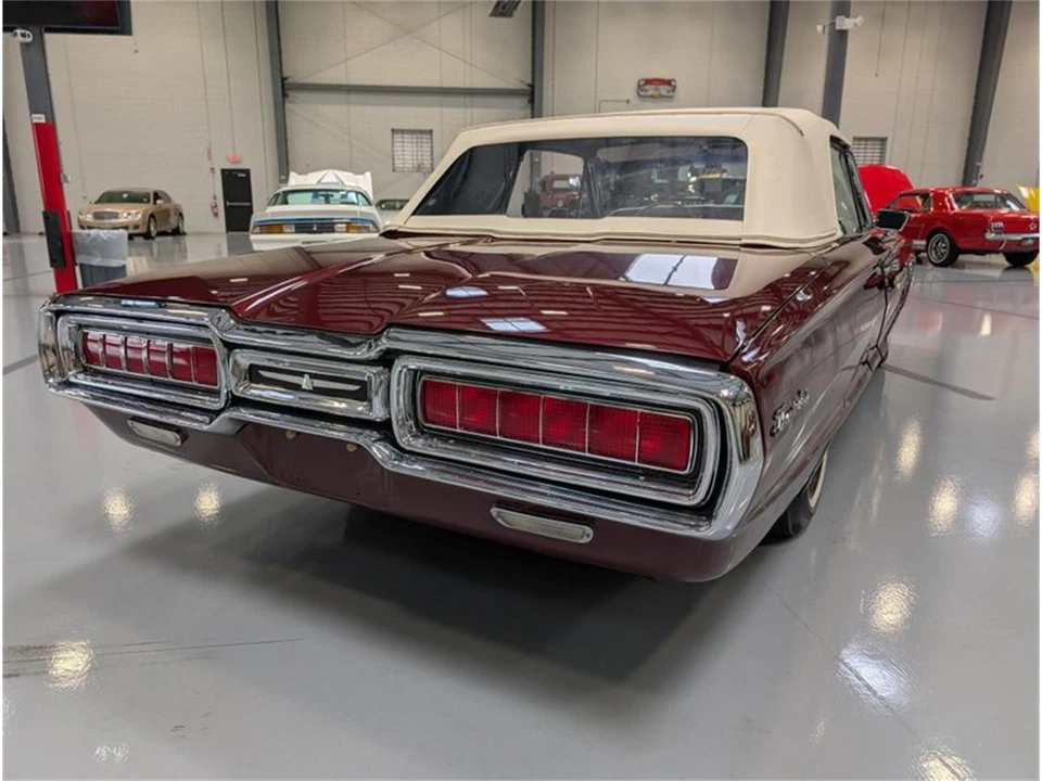 1965 Ford Thunderbird 4th Gen - Image 4 of 31