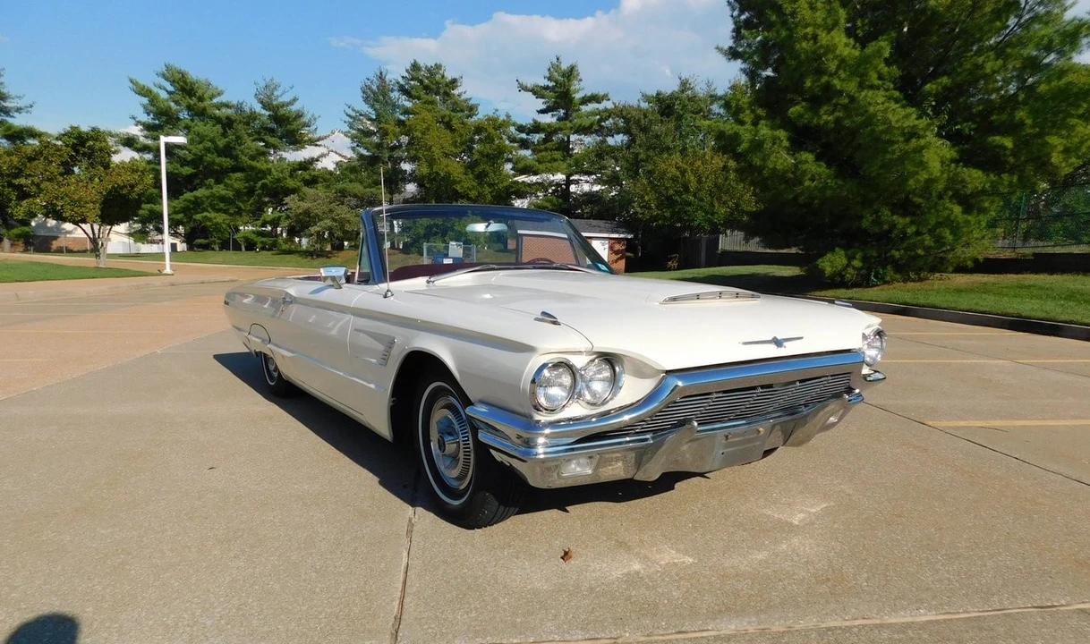 1965 Ford Thunderbird 4th Gen - Image 5 of 31
