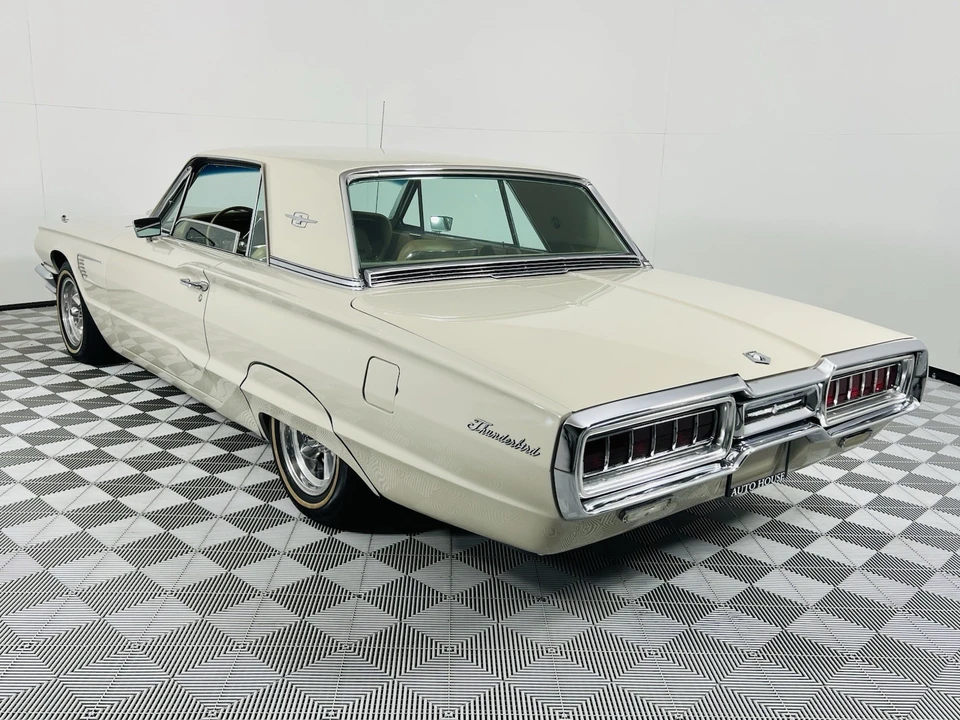 1965 Ford Thunderbird 4th Gen - Image 7 of 20