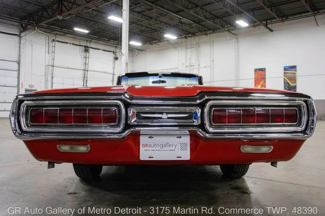 1965 Ford Thunderbird 4th Gen - Image 7 of 31